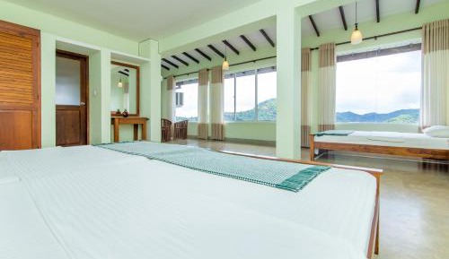Triple Room with Mountain View