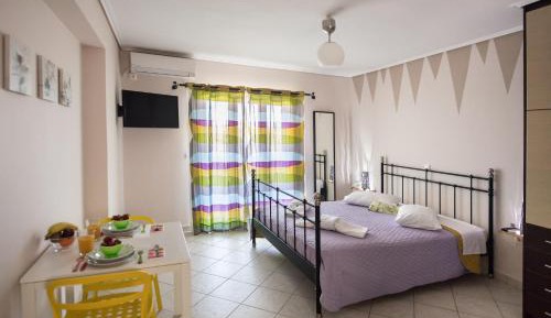 Studio (2 Adults)