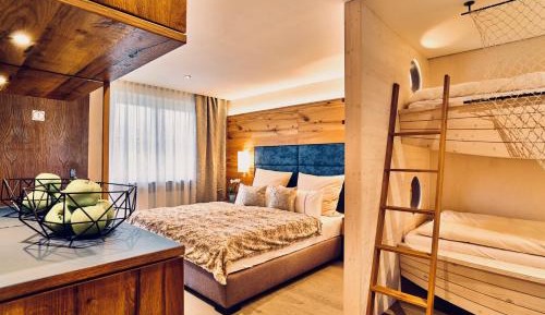 Superior Family Room