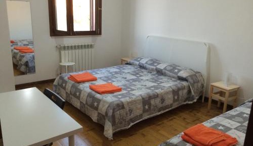 Double or Twin Room with Shared Bathroom