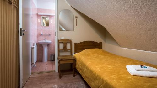 Budget Twin Room