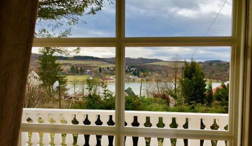 Apartment with Lake View - Ground Floor