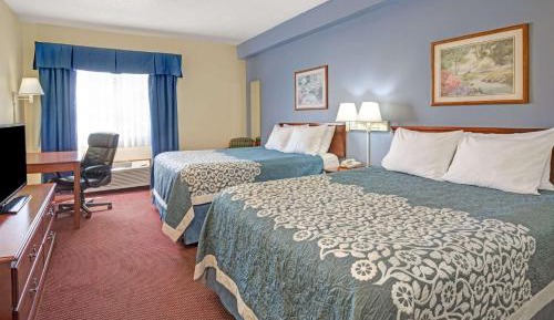 Queen Room - Disability Access/Non-Smoking