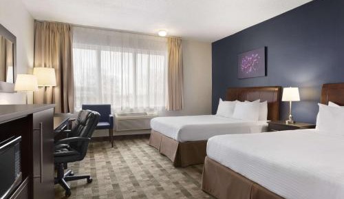 Queen Room with Two Queen Beds - Non-Smoking
