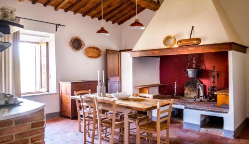 Two-Bedroom Apartment (4 Adults)