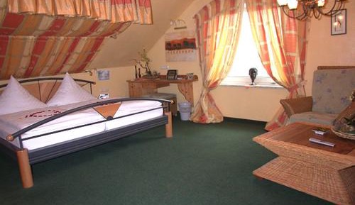 Large Single Room