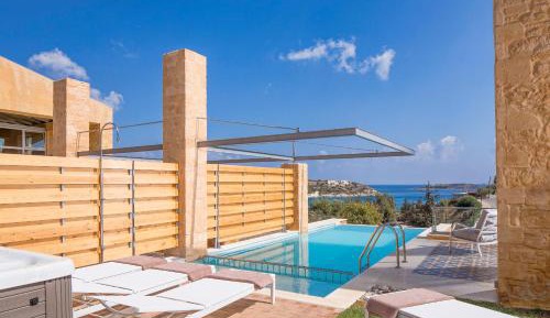 Deluxe Villa