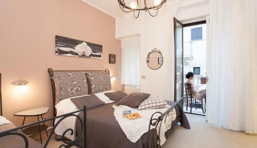 Luxury Triple Room with Balcony