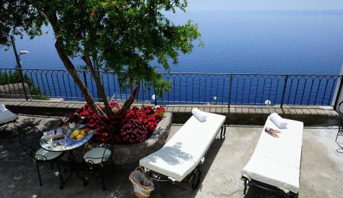 Triple Room with Sea View
