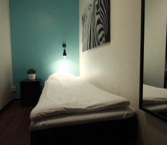 Small Single Room with Shared Bathroom - No Window