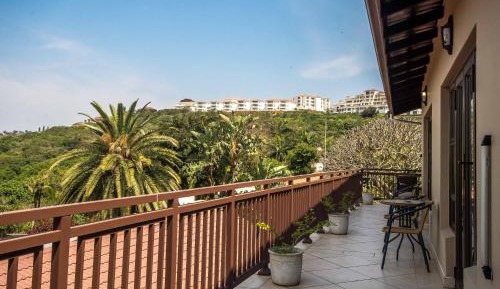 Deluxe Double Room with Balcony and Sea View
