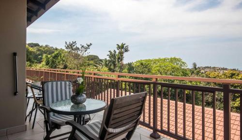 Deluxe Double Room with Balcony and Sea View