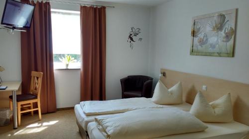 Standard Single Room with Shower