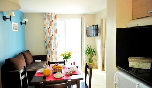 One-Bedroom Villa (2 Adults)