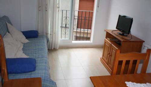 Two-Bedroom Apartment (4 Adults)