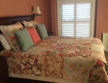 Superior King Suite