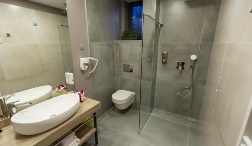 Superior Double or Twin Room with Castle View