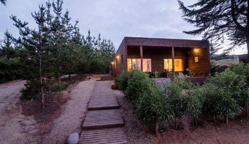 Three-Bedroom House with Two Bathrooms