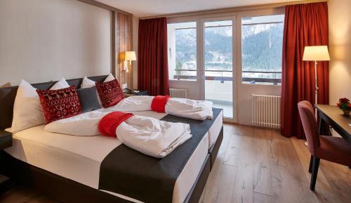 Jungfrau Suite