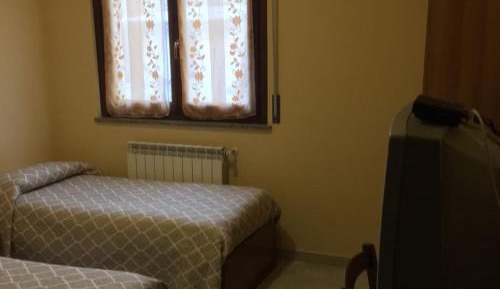 Small Twin Room
