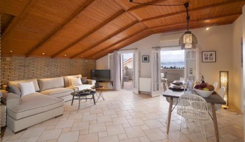 Apartment with Sea View