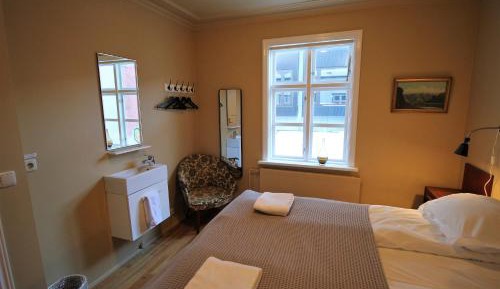 Double Room with Shared Bathroom