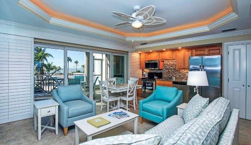 Superior Suite with Sea View