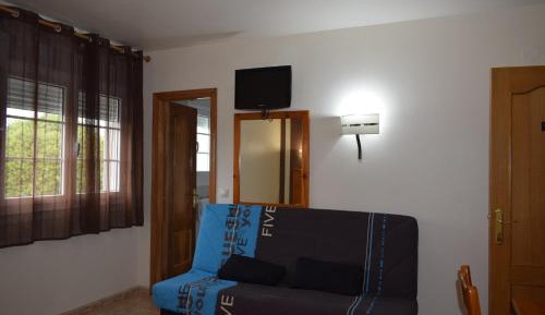 Twin Room with Private Bathroom