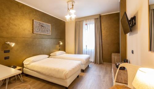 Superior Twin Room