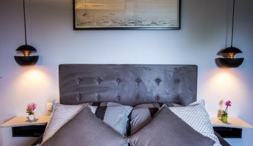 Deluxe Family Suite with Free Spa Access