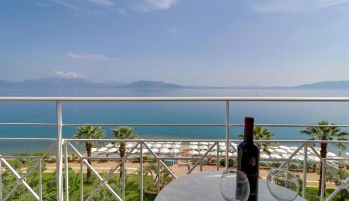 Double or Twin Room with Sea View
