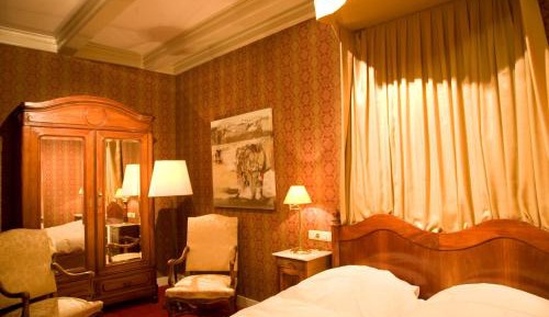 One-Bedroom Suite
