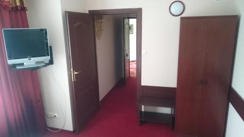 Budget Single Room