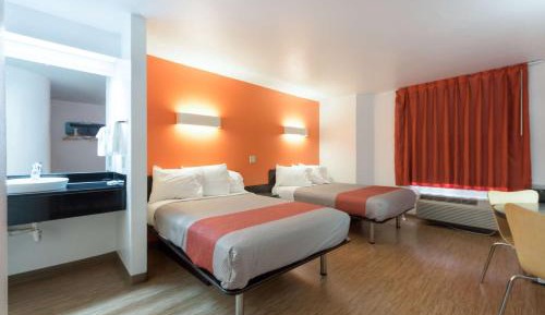 Quadruple Room - Non-Smoking