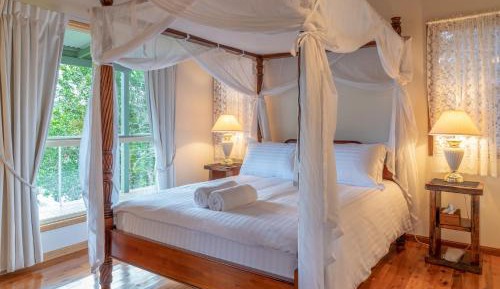 Superior Chalet 3