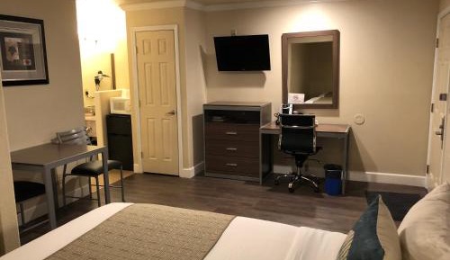 One-Bedroom Suite