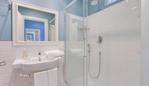 Two Connecting Double Rooms
