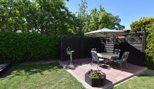 One-Bedroom Holiday Home