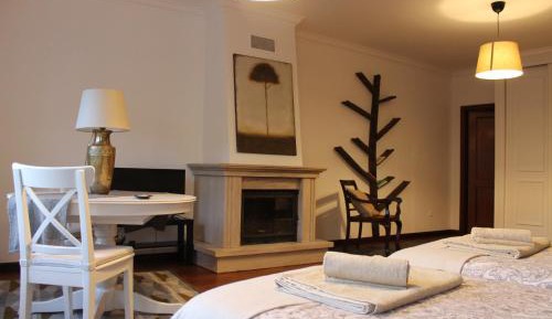 Suite with River View