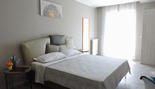 Quadruple Room with Private Bathroom