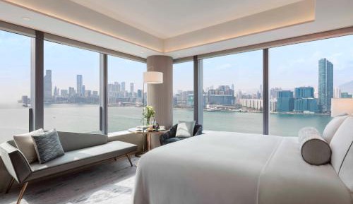 Deluxe King Room with Harbor View