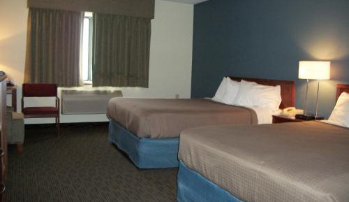 Queen Room with Two Queen Beds - Non-Smoking