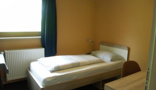 Economy Single Room