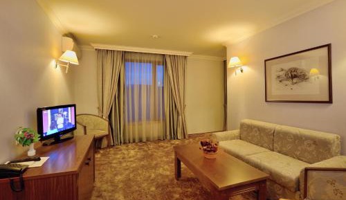 Double Deluxe Room