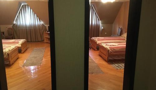 Large Twin Room