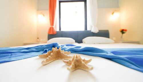 One-Bedroom Apartment (2-4 Adults) 