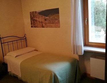 Comfort Triple Room with Shower