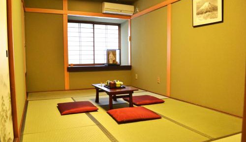 Japanese-Style Room