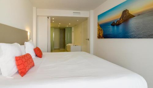 Superior Two-Bedroom Apartment