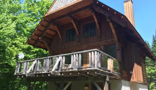 Four-Bedroom Chalet with Hot Tub